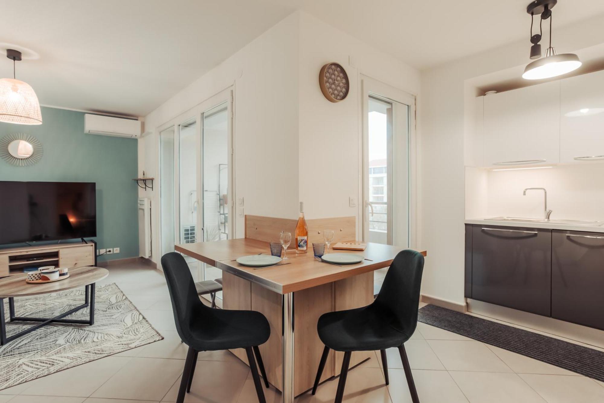 Saint Raphael, T2, Piscine, Proche Centre Ville 외부 사진